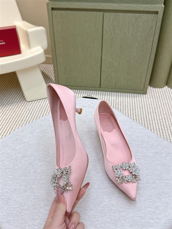 2025112717174144 310